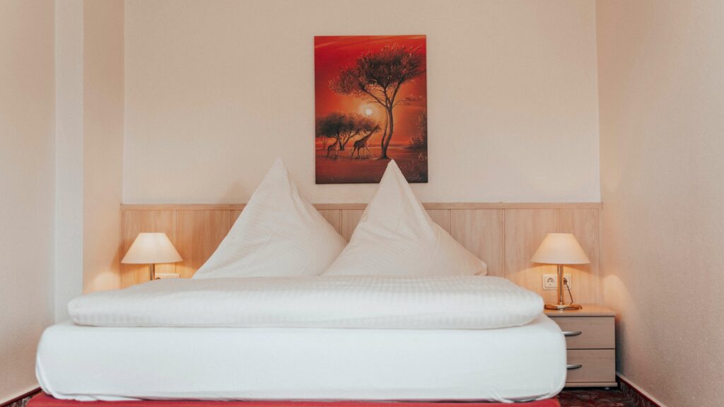 Das Fahrrad Hotel Avantgarde in Hattingen bietet gemütliche, komfortable Zimmer Appartements, Juniorsuiten und Familienzimmer sowie ein Zimmer mit ca. 40m², barrierefreiem Zugang und entsprechender Badausstattung.